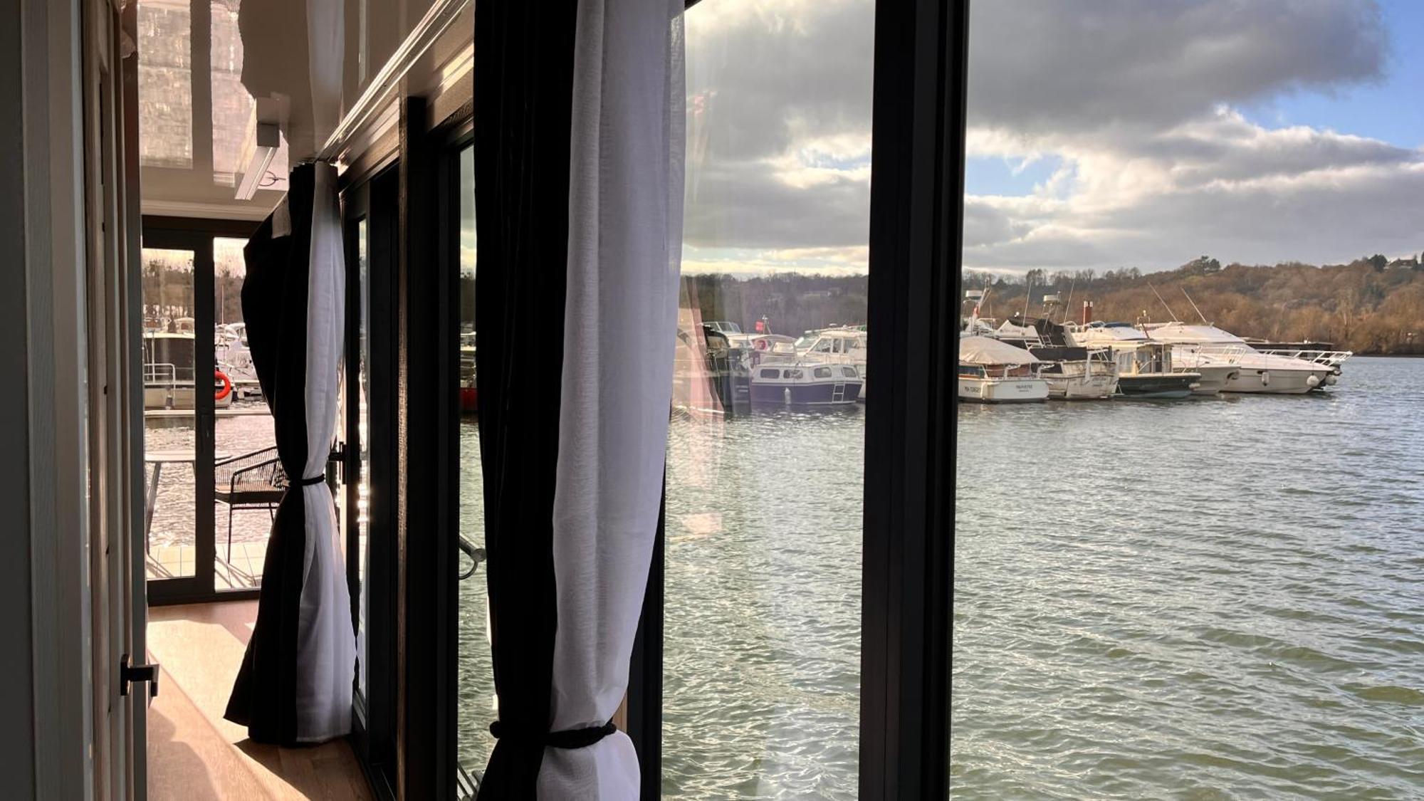 L'Escale Royale Saint-Martin-La-Garenne Port Ilon - Seine - Giverny Exteriör bild