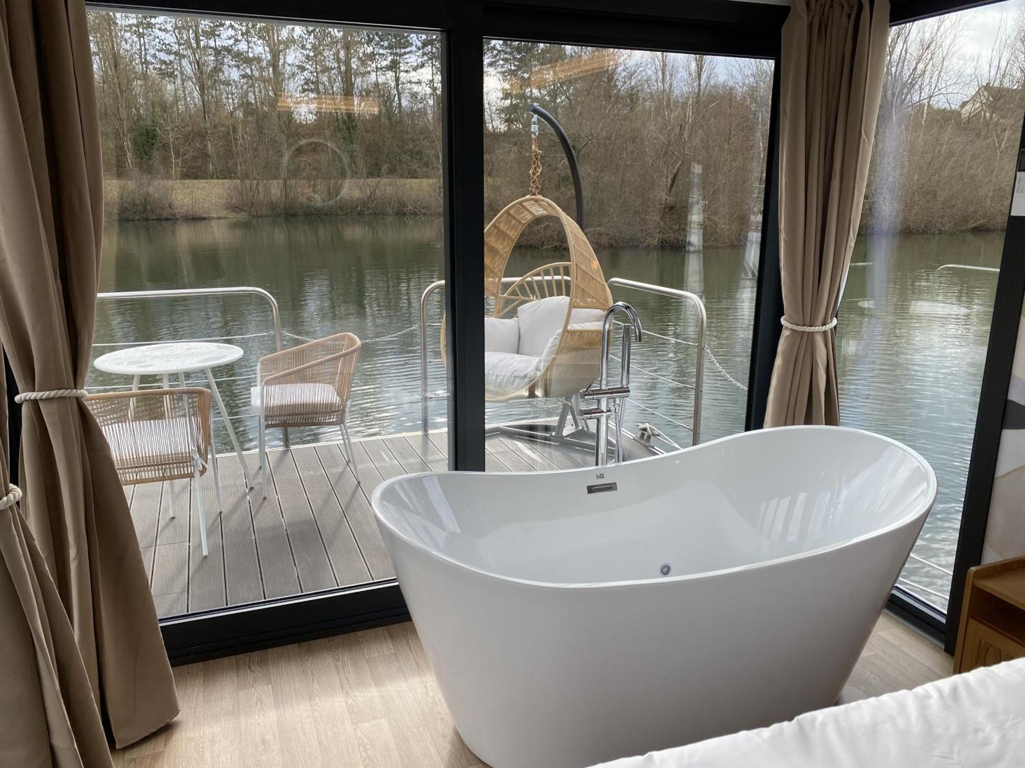 L'Escale Royale Saint-Martin-La-Garenne Port Ilon - Seine - Giverny Exteriör bild