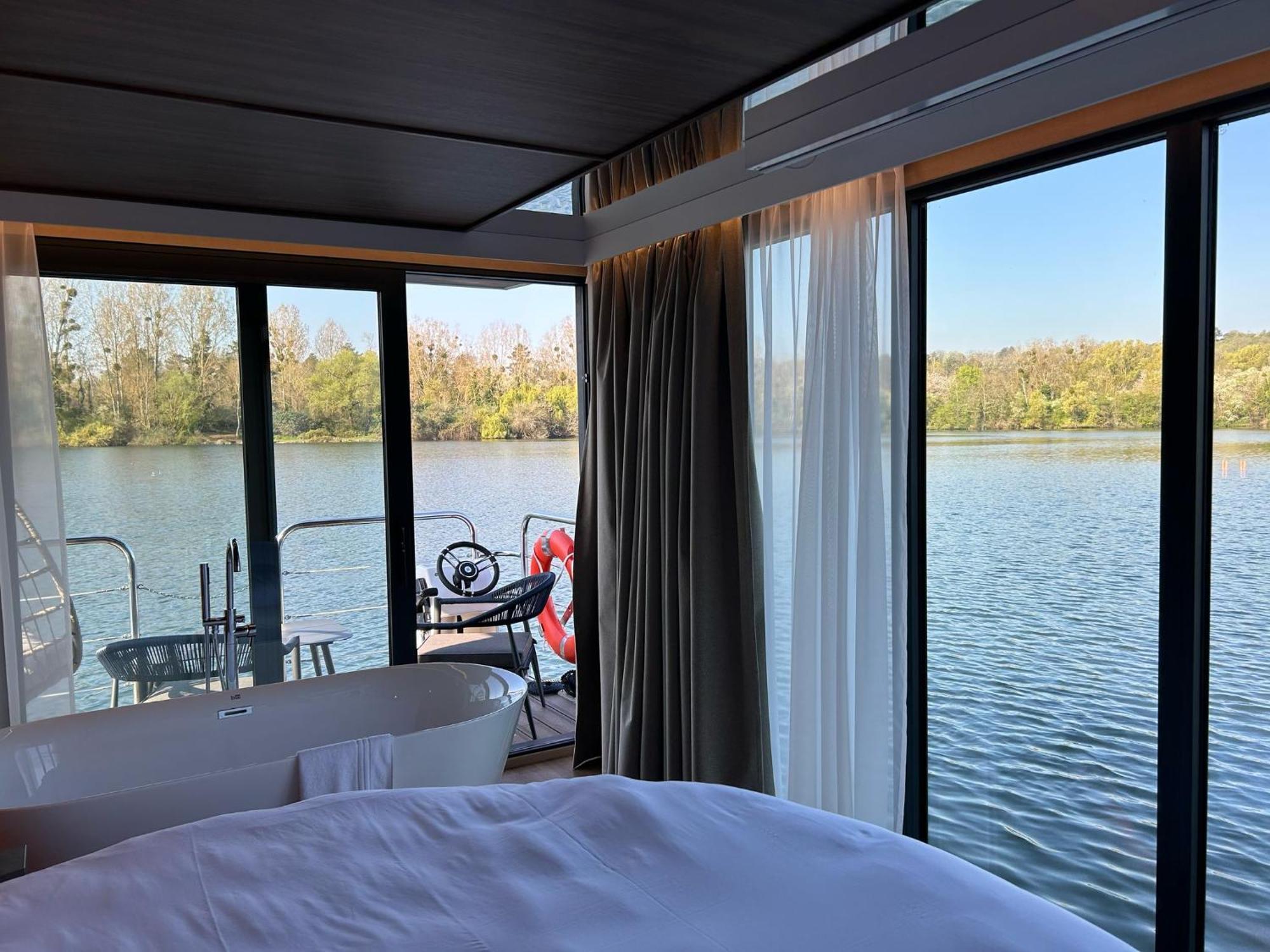 L'Escale Royale Saint-Martin-La-Garenne Port Ilon - Seine - Giverny Exteriör bild